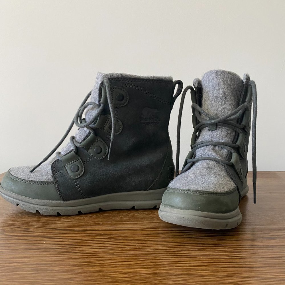 Sorel Women's Explorer II Joan Green & Grey